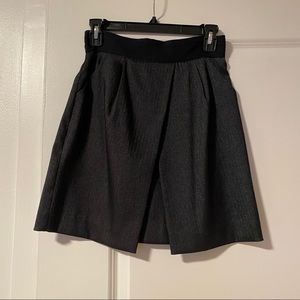 Sine Gray Herringbone Skirt